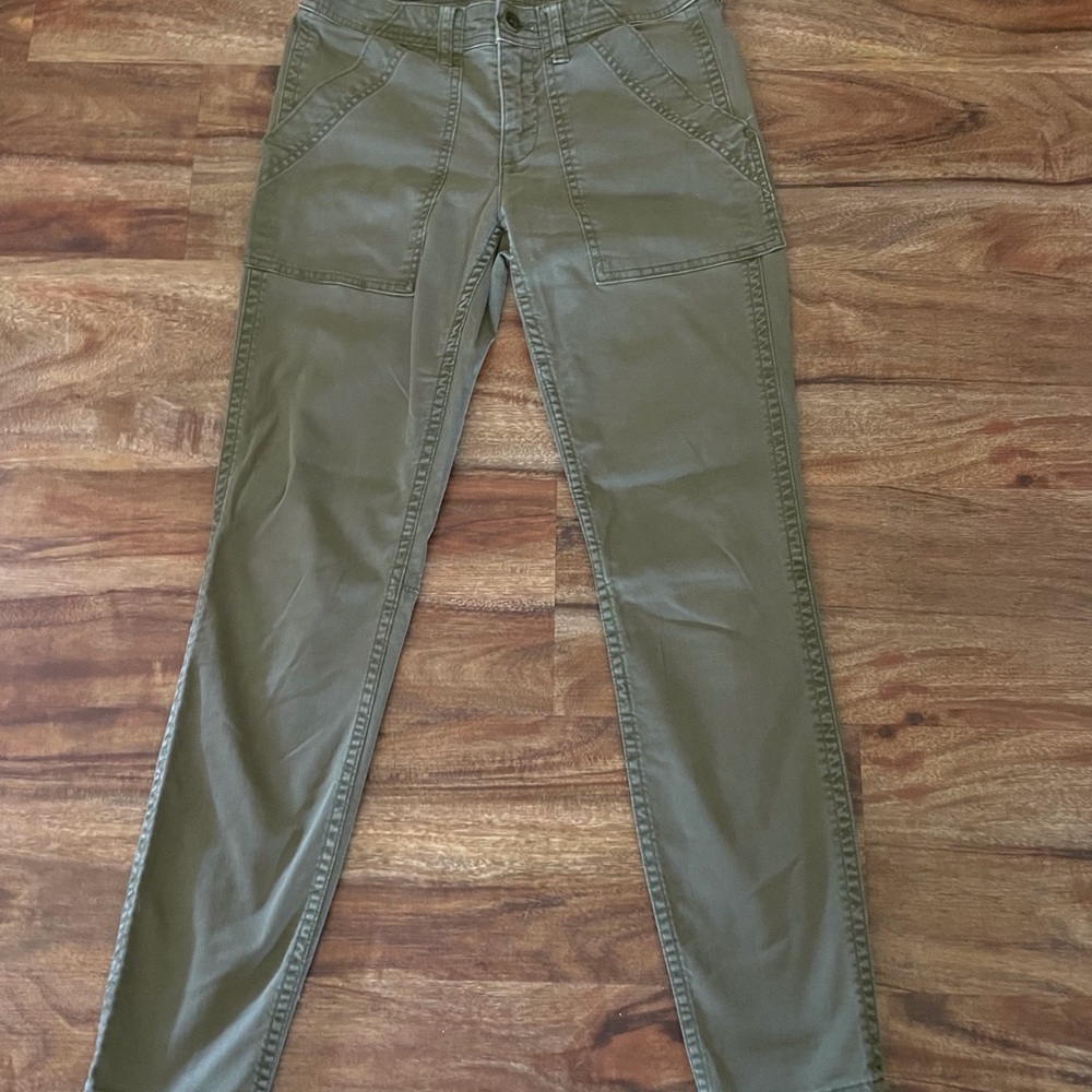 J. Crew Woman’s Olive Green Jeans, Waist Size 24 (Size 2) - Picture 2 of 7